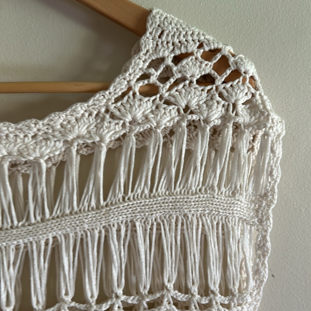 Candie’s Cream Chrochet Boho Crop Soft Shirt Size Small - Picture 3 of 5